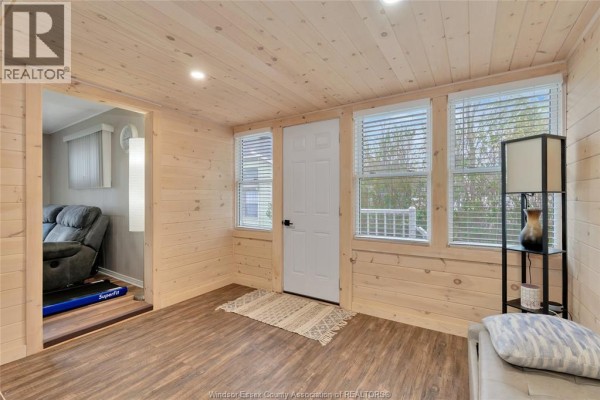 3pc Bathroom - 1626 Talbot Road, Kingsville, ON N0P2G0 Photo 2