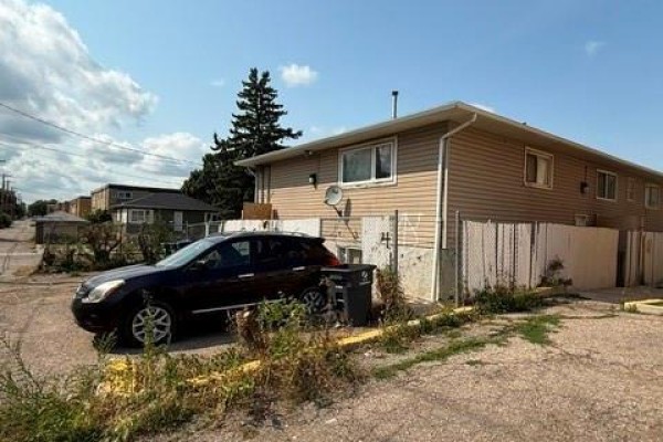 1627 22nd Street W, Saskatoon, SK, photo 3