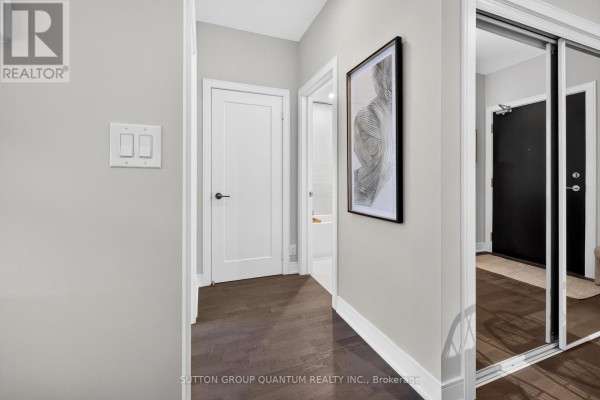 Dining room - 163 - 1575 Lakeshore Road, Mississauga, ON L5J0B1 Photo 3