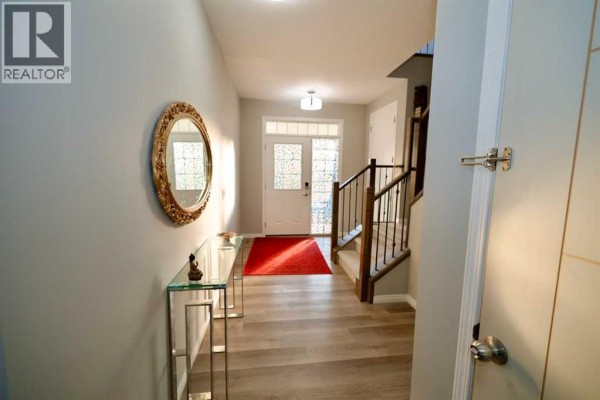 5pc Bathroom - 163 Cityside Park Ne, Calgary, AB T3N1P2 Photo 2