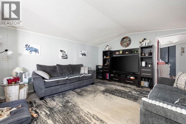 Bedroom - 163 Cree Lane, Fort Mcmurray, AB T9L1Y5 Photo 3