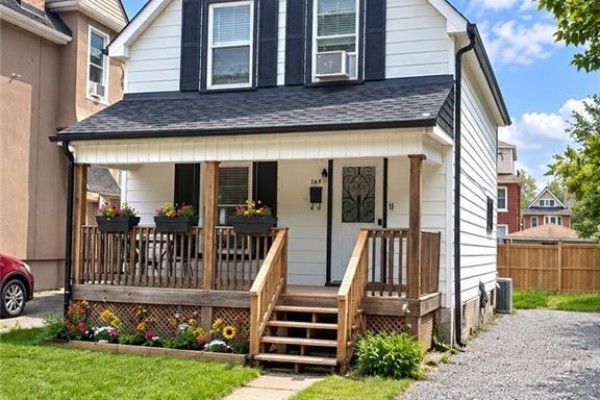 4pc Bathroom - 163 Eastbourne Avenue, Hamilton, ON L8M2N2 Photo 2