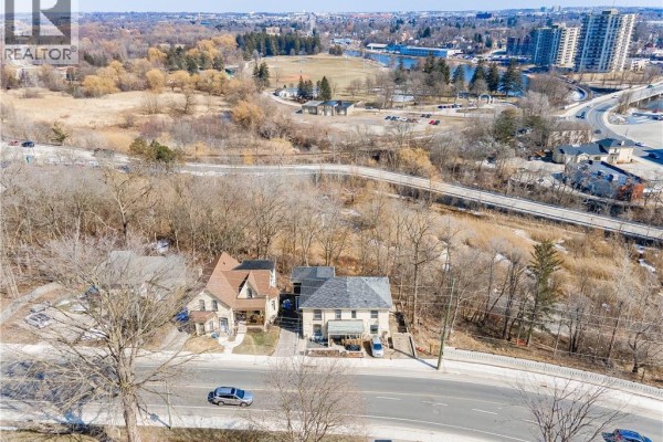 163 Fountain Street N, Cambridge, ON, photo 3