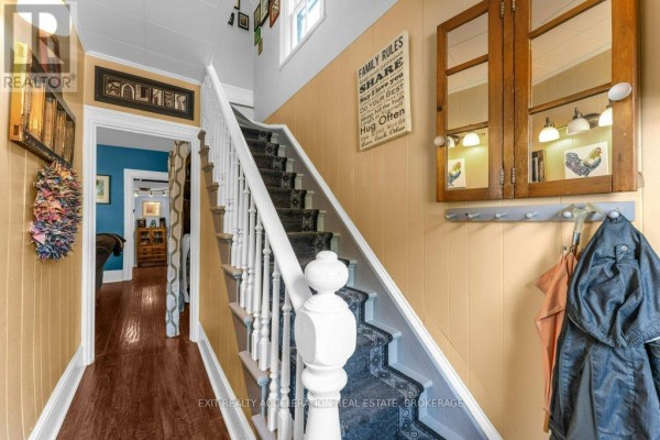 Bathroom - 163 Green Street, Deseronto), ON K0K1X0 Photo 5