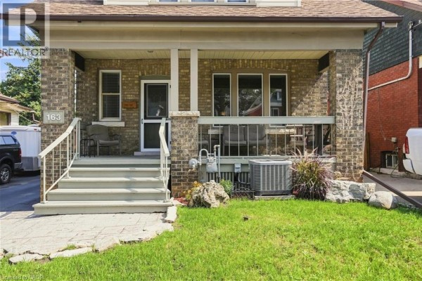 Family room - 163 Grosvenor Avenue S, Hamilton, ON L8M3L4 Photo 4