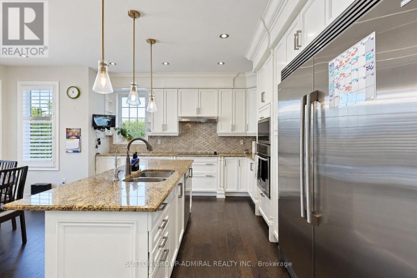 163 Heintzman Crescent, Vaughan, ON L6A4T8 Photo 3