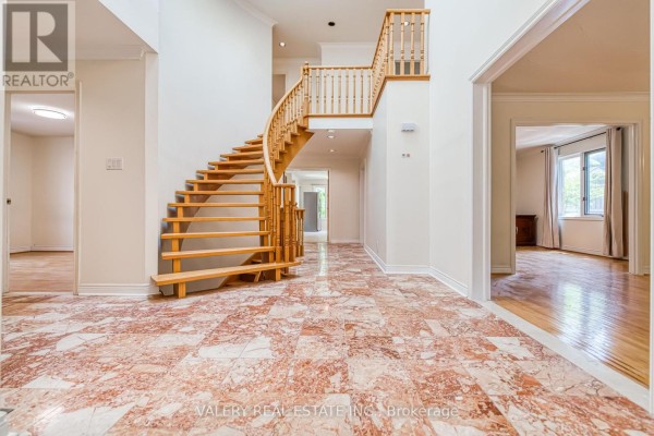 163 Holmes Avenue, Toronto, ON, photo 3
