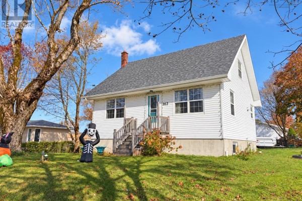 Kitchen - 163 Riverview Drive, Sydney River, NS B1S1N7 Photo 2