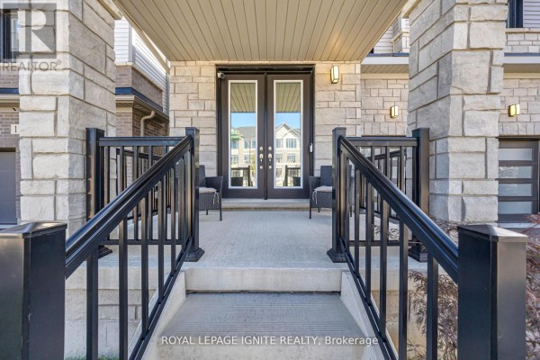 163 Spitfire Drive, Hamilton, ON, photo 3