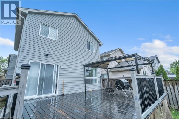 1630 Benjamin Drive, London, ON, photo 3
