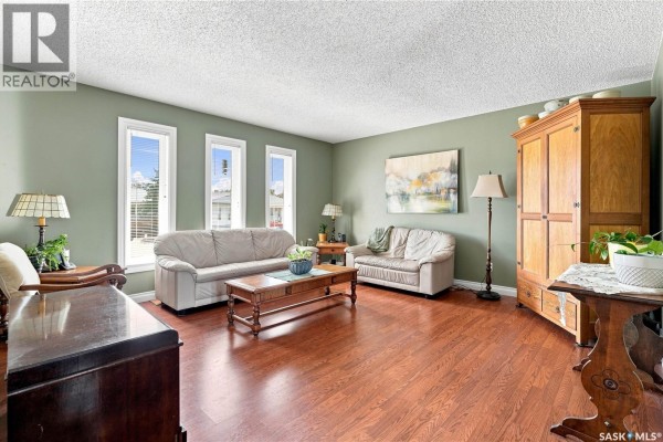 4pc Bathroom - 1630 Spadina Drive, Moose Jaw, SK S6K1B1 Photo 5