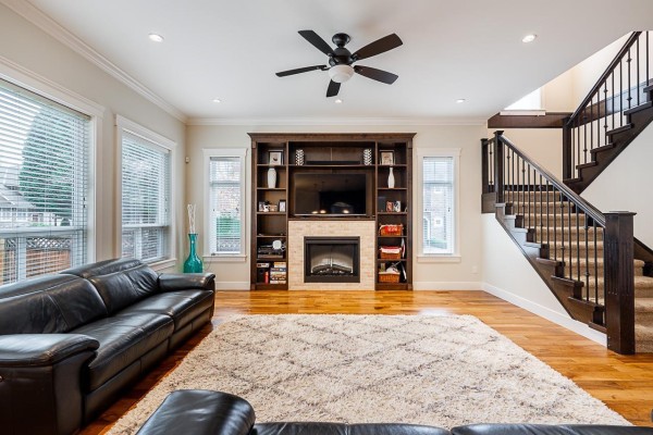 16302 25 Avenue, Surrey, BC V3Z6S1 Photo 5