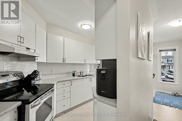 Primary Bedroom - 1631 Locksley Lane, Ottawa, ON K1J1B6 Photo 5