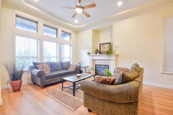 16328 88 Avenue, Surrey, BC V4N1B6 Photo 5