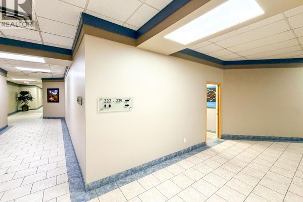 1634 Harvey Avenue Unit# 212, Kelowna, BC, photo 3