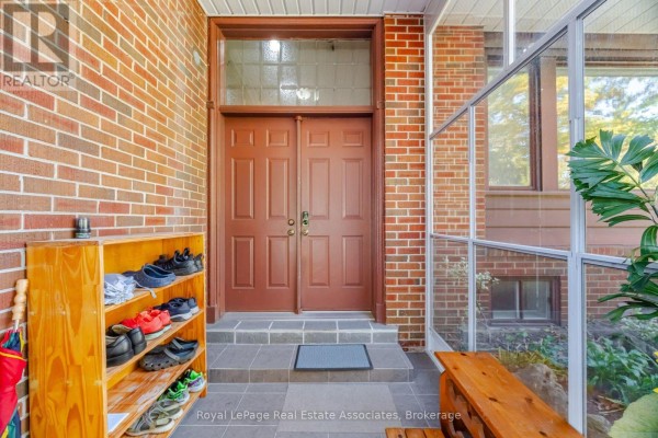 Sunroom - 1636 Springwell Avenue, Mississauga, ON L5J3H9 Photo 5