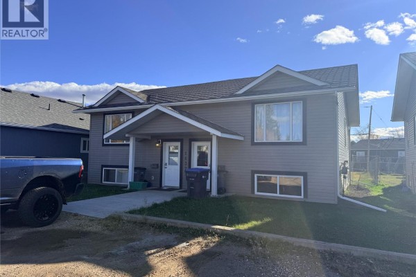 Duplex for sale at 1637 100 Avenue, Dawson Creek, BC - MLS® 5hTy2b