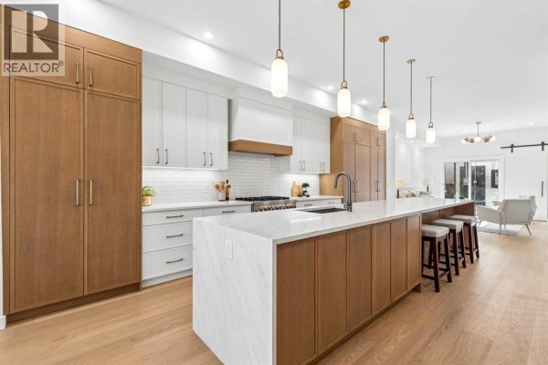 Family room - 1637 Bowness Road Nw, Calgary, AB T2N3K1 Photo 5