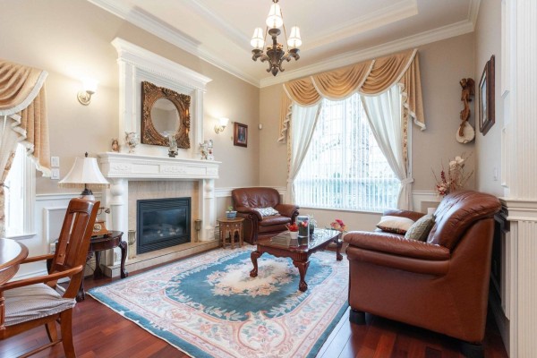 16371 108 Avenue, Surrey, BC V4N1N7 Photo 3