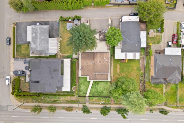 16376 96 Avenue, Surrey, BC V4N2C1 Photo 3