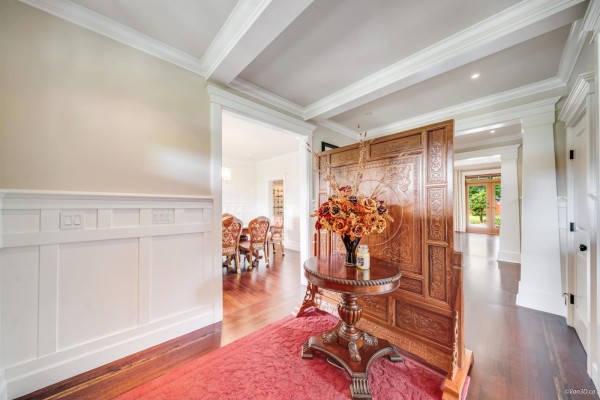 16383 High Park Avenue, Surrey, BC V3Z0M1 Photo 3