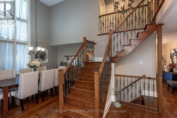 Family room - 164 Carlyle Crescent, Aurora, ON L4G6P8 Photo 4