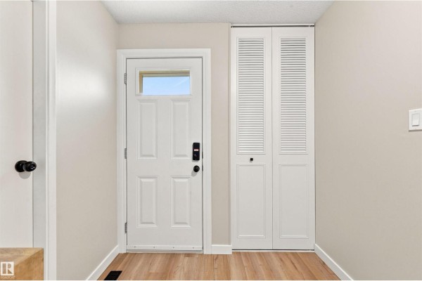Primary Bedroom - 164 Great Oa, Sherwood Park, AB T8A0V8 Photo 4