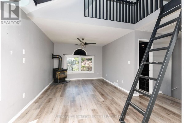 164 Lake Street, St  Catharines, ON L2R5Y7 Photo 5