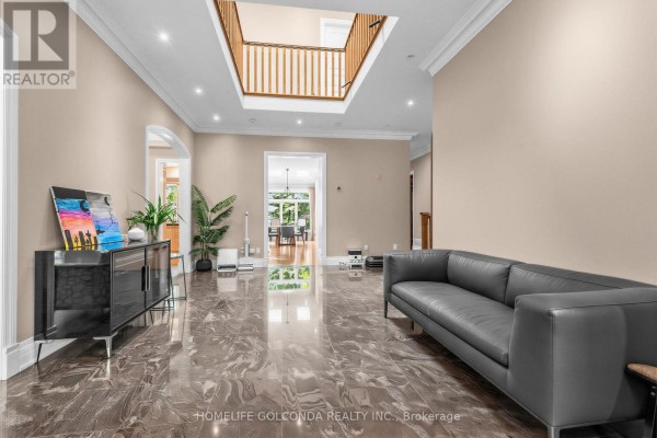 Living room - 164 Owen Boulevard, Toronto, ON M2P1G7 Photo 5