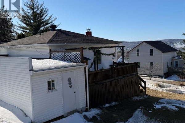 Primary Bedroom - 164 St-georges Avenue, Edmundston, NB E3V2W4 Photo 5
