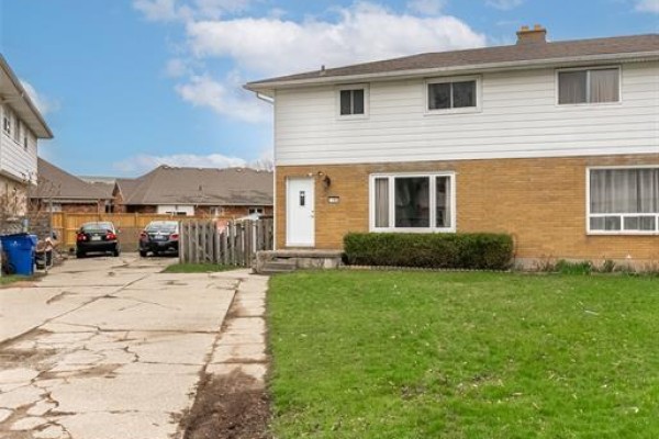 Bedroom - 164 Timmins Crescent, Chatham, ON N7L2J7 Photo 4