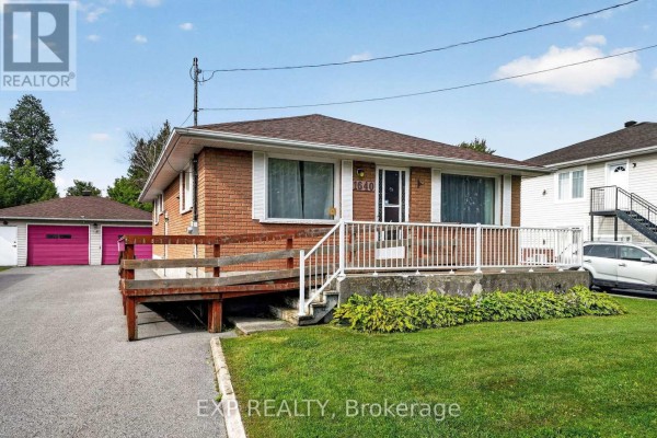 1640 Brookdale Avenue, Cornwall