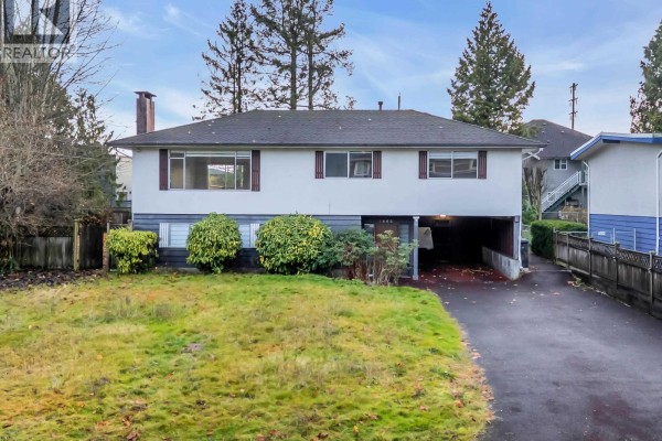 1640 Spray Avenue, Coquitlam, BC V3J5Y6 Photo 2