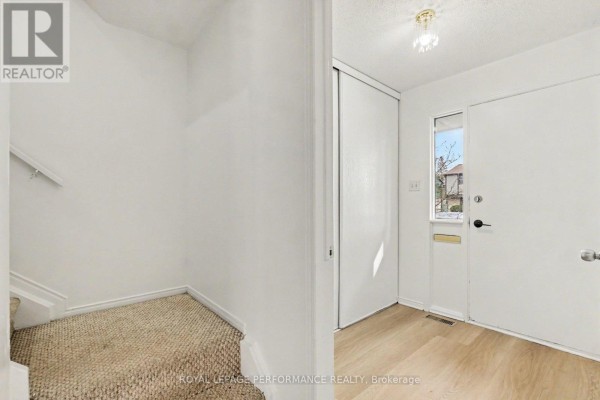 1641 Meadowbrook Road, Ottawa, ON, photo 3