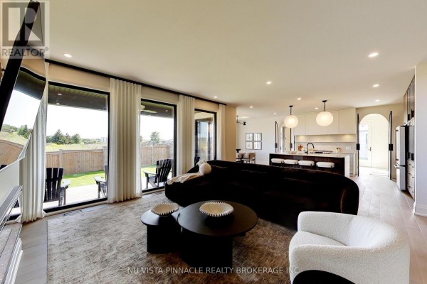 1643 Upper West Avenue, London South, ON N6K0K6 Photo 5