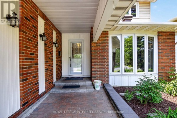 Dining room - 1646 Grey Nuns Drive, Ottawa, ON K1C1T7 Photo 4