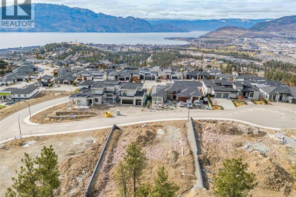 1646 Touriga Place, West Kelowna, BC V4T3B5 Photo 5