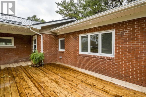 Primary Bedroom - 1649 Avondale Road, Mantua, NS B0N2A0 Photo 3