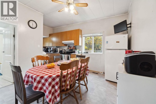 1649 Grant Street, Vancouver, BC V5L2Y4 Photo 5