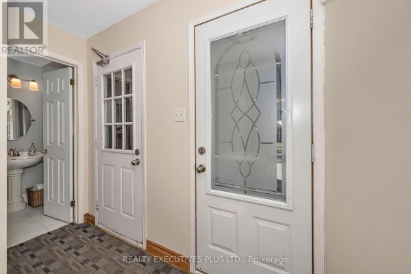 Kitchen - 1649 Tupello Way, Ottawa, ON K4A1V3 Photo 4