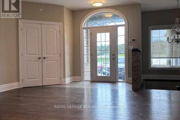 Living room - 16493 Centreville Creek Road, Caledon, ON L7C3C5 Photo 3