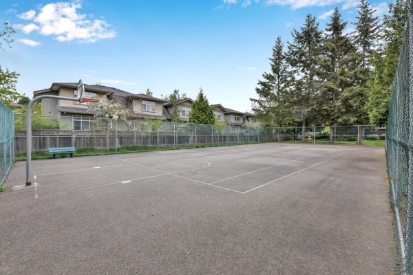165 7486 138 Street, Surrey, BC V3W6G4 Photo 2
