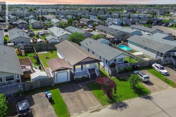 165 Balsam Way, Fort Mcmurray, AB, photo 2