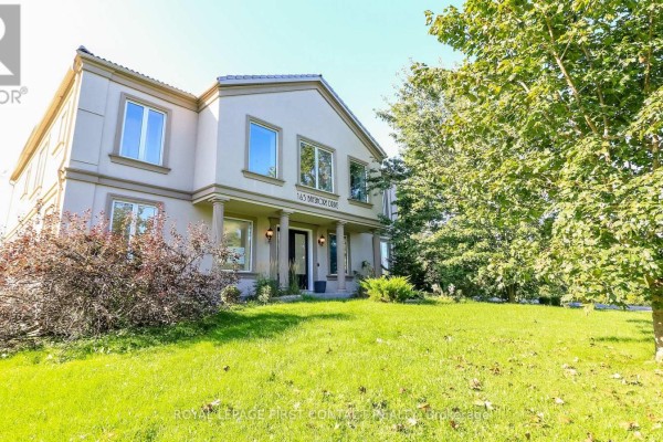 165 Bayshore Drive, Ramara