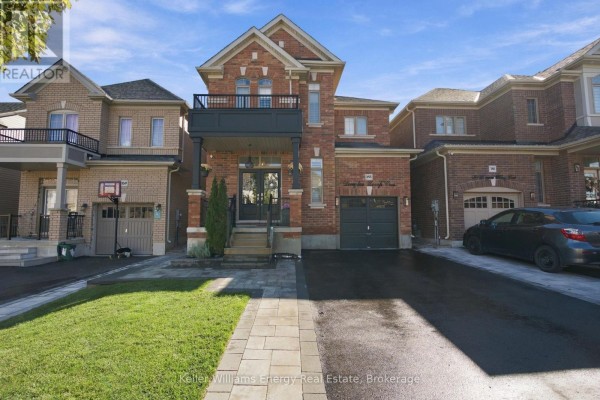 165 Douglas Kemp Crescent, Clarington
