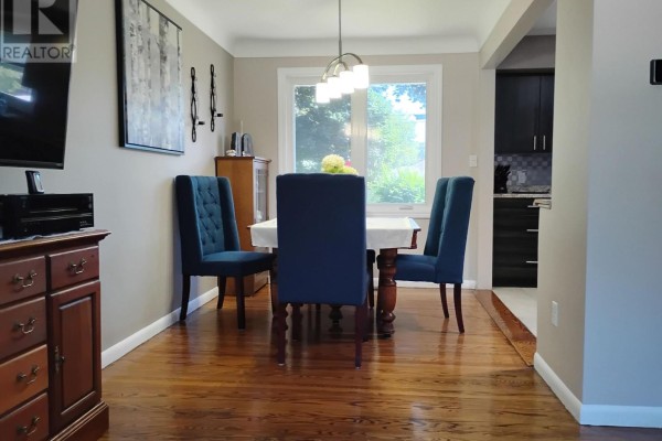 Bedroom 2 - 165 Elizabeth Drive, Gananoque, ON K7G1P4 Photo 5