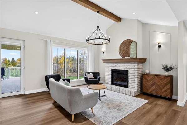 165 Gilbert Lane, Mitchell, MB R5G2P3 Photo 4
