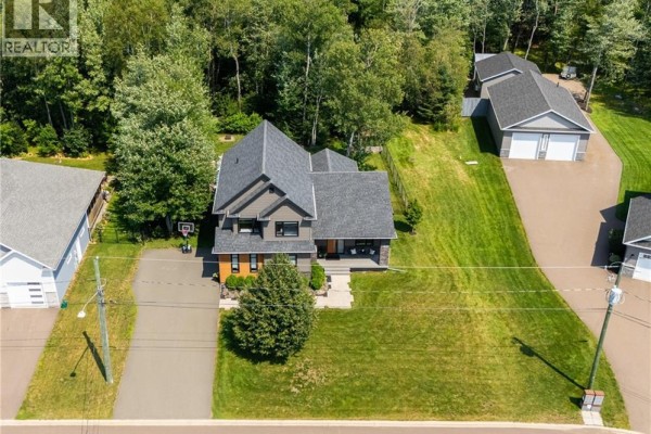 4pc Bathroom - 165 Larochelle, Dieppe, NB E1A9N5 Photo 2