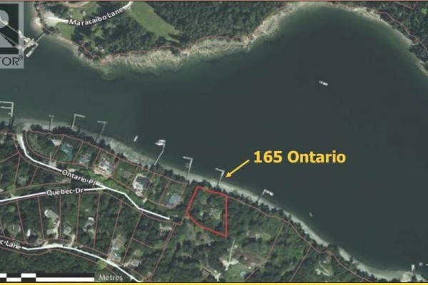 165 Ontario Place, Salt Spring Island, BC V8K2L5 Photo 4