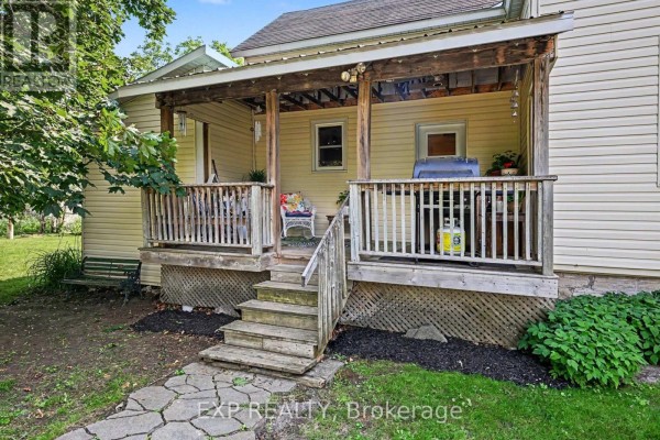 165 Ottawa Street, Mississippi Mills, ON, photo 2